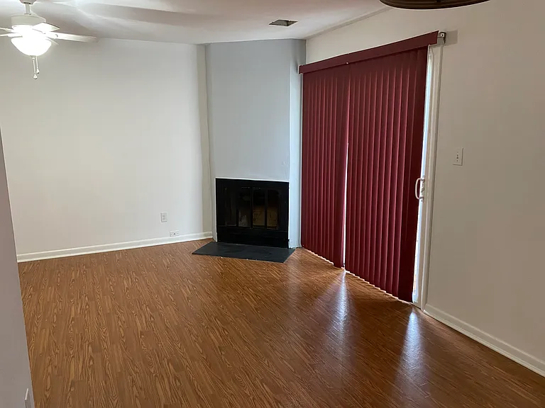 821 Brian Dr — Photo 4