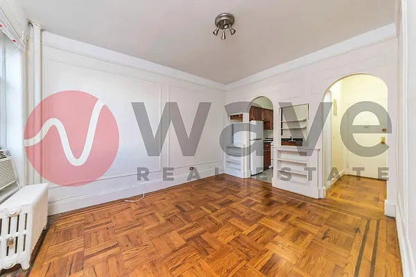 Rented by Wave Real Estate Group | media 1