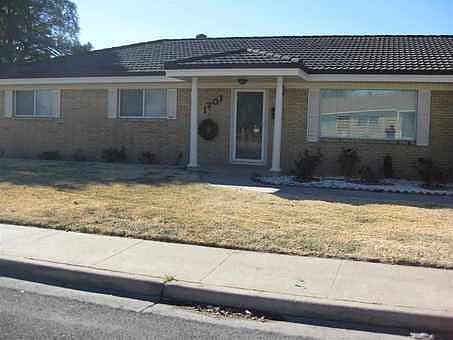 1st image of 1701 N Cielo Dr