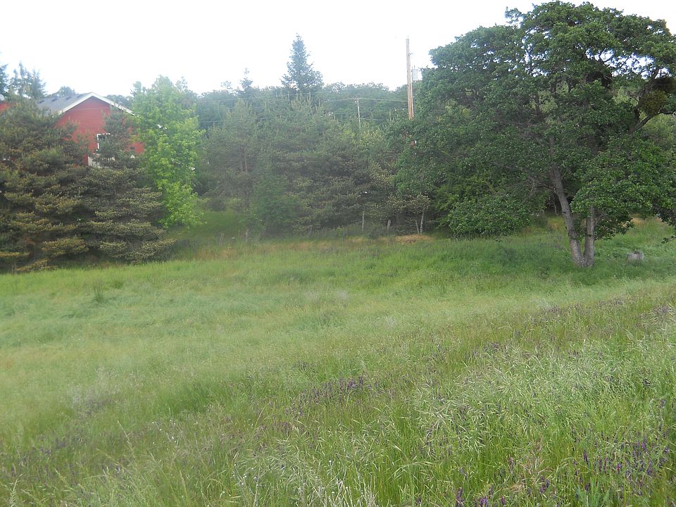 1st image of 950 Westmont Dr