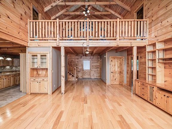 20th image of 2442 Long Branch Rd