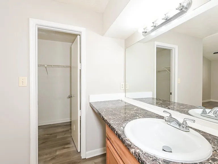 6164 Saint Christophers Ct — Photo 11