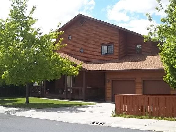 5th image of 630 SE Meadow Vale Dr