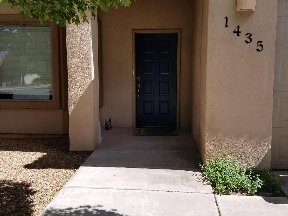 1st image of 1435 E Camino Chavinda