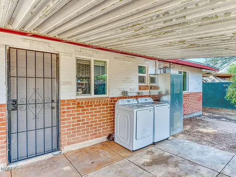 5810 E Bellevue St — Photo 13