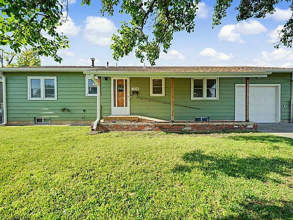5th image of 1308 Indian Rock Ln