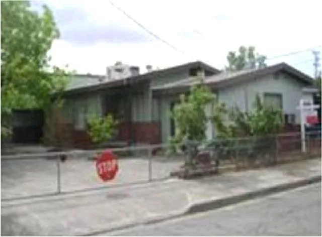 2201 Norton St photo 1
