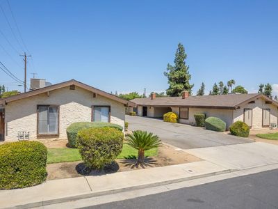 537 W Mesa Ave, Clovis, CA, 93612