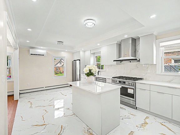 5th image of 50-47 212th St #1