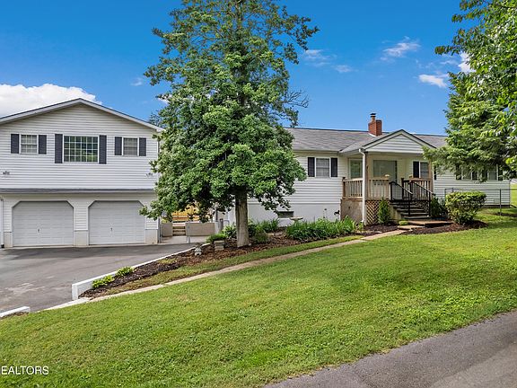 4th image of 144 Carden Farm Dr