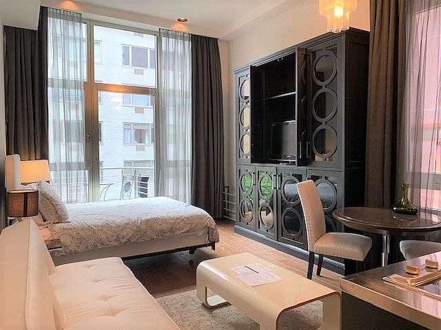 1st image of 216 E 52nd St #5D
