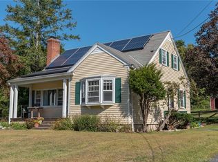 90 Mott Ln, Moodus, CT 06469