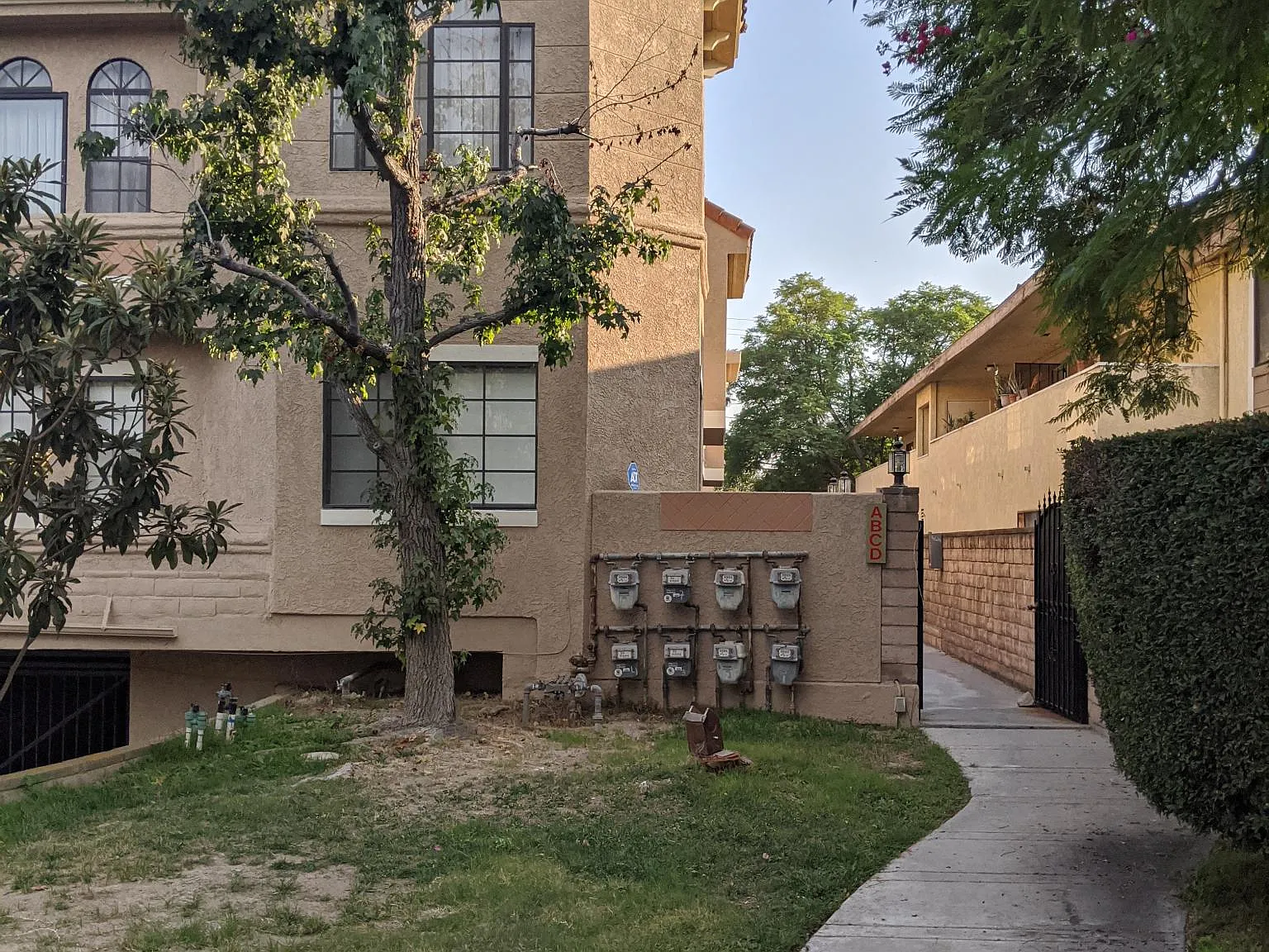 Alta Street, Arcadia — Photo 2