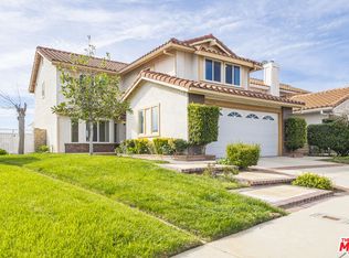 19588 Shadow Glen Cir, Porter Ranch, CA 91326