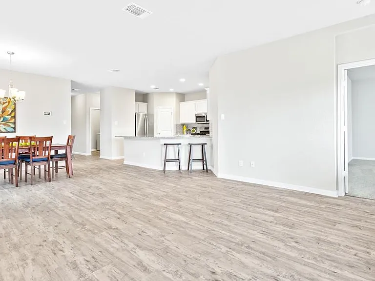 2072 Port Ellen Dr — Photo 6