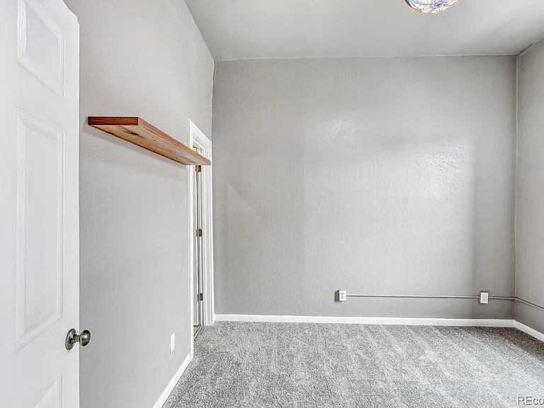5630 Webster St #2 — Photo 7