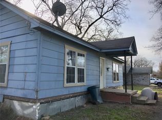 904 Alabama St, Sulphur Springs, TX 75482