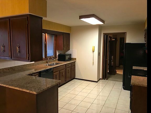 3rd image of 4578 Olde Lyme Dr