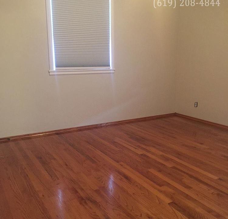 1st image of 4712 51st St