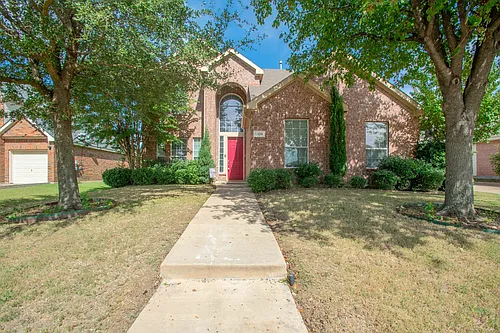 1309 Rosebrook Dr Photo 1