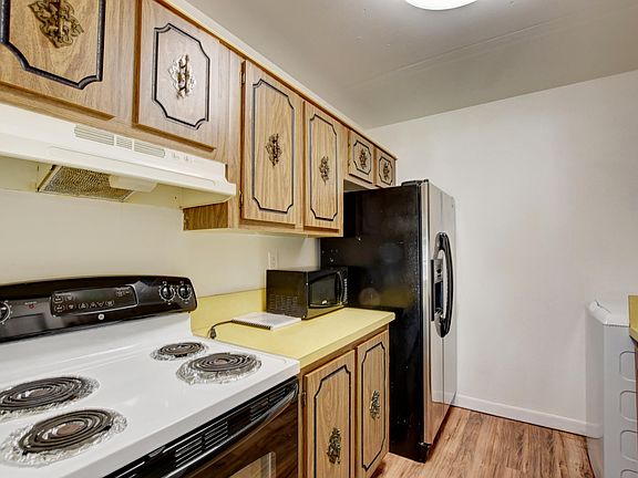 4th image of 4138 NW 88th Ave APT 204