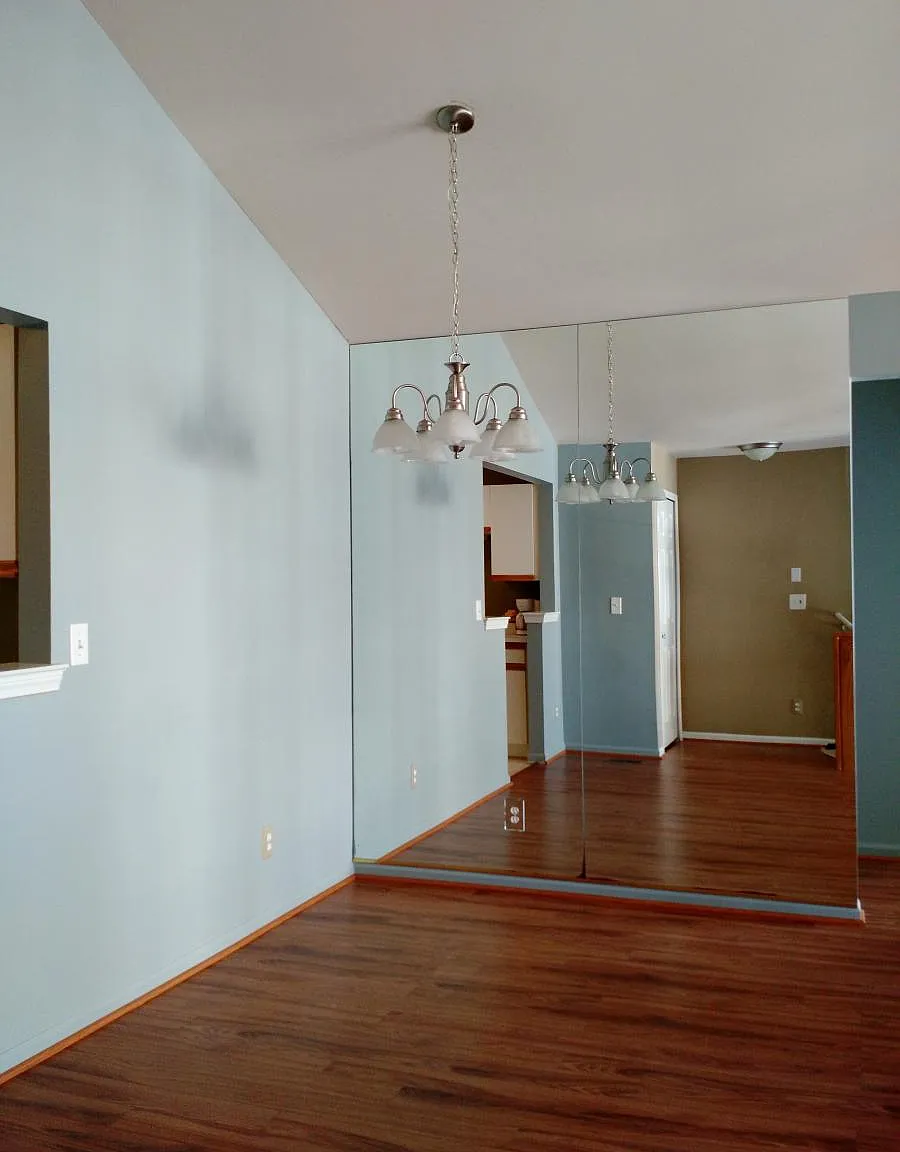 2 bed, 1046 sqft, $1,500 — Photo 2