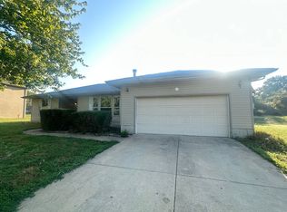 810 N 39th St, Nixa, MO 65714