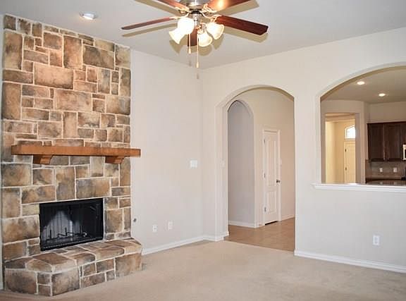 4th image of 9037 Dry Creek Dr