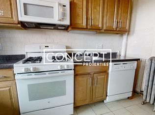 8 Barrows St #2DW, Allston, MA 02134