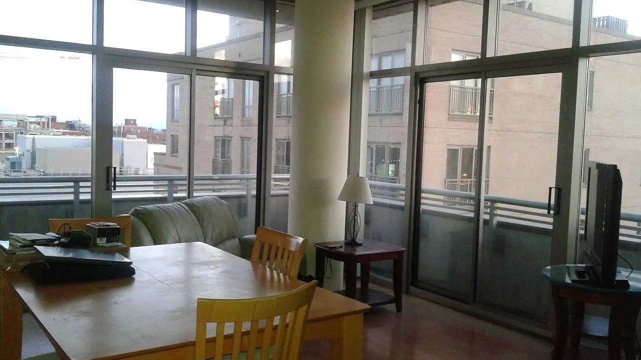 2 bed, 950 sqft, $3,100 — Photo 1