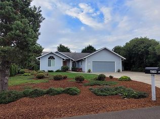 4794 Cloudcroft Ln, Florence, OR 97439