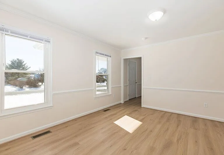 35 Fox Run Ln — Photo 17