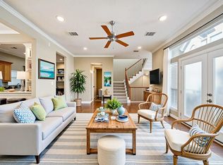 1415 Birdsall St, Houston, TX 77007