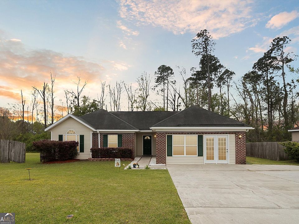 1st image of 5042 Scotch Pine Ave