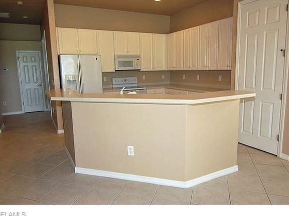 4th image of 2358 Bainmar Dr