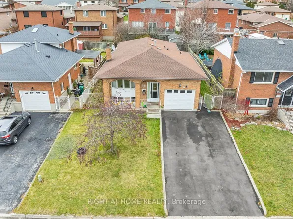 125 Stonyburn Cres, Cambridge, ON N1R 7X2