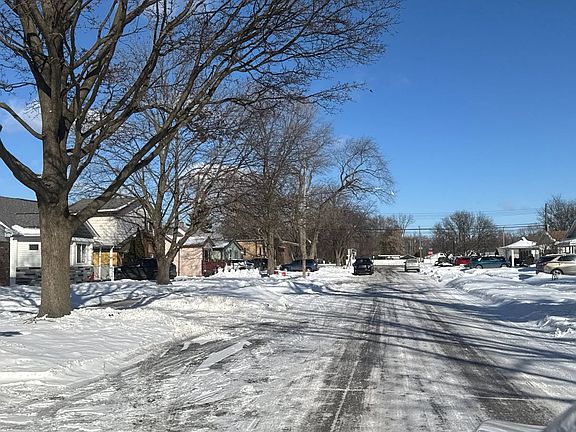 4th image of 5886 Jackson St