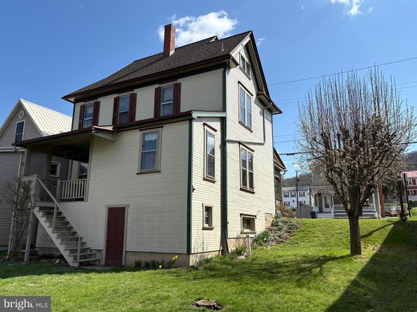 473 King St, Petersburg, PA 16669