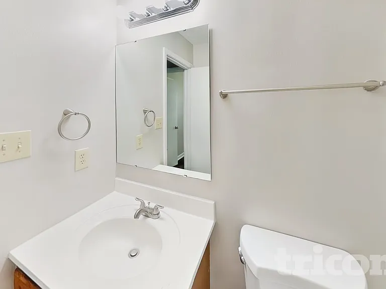7112 Spurrington Cir — Photo 14