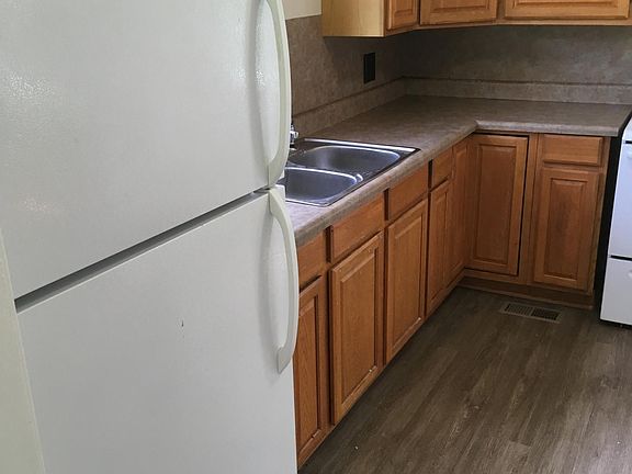 Kitchen (replacement window coming soon)