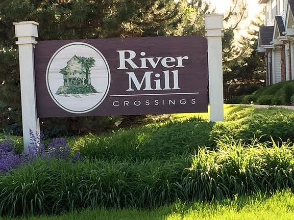 3rd image of 690 Mill Cir Unit 203