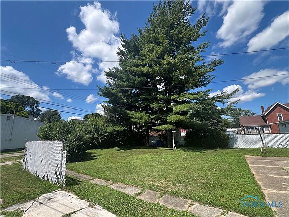 5th image of 408 N Ohio Ave