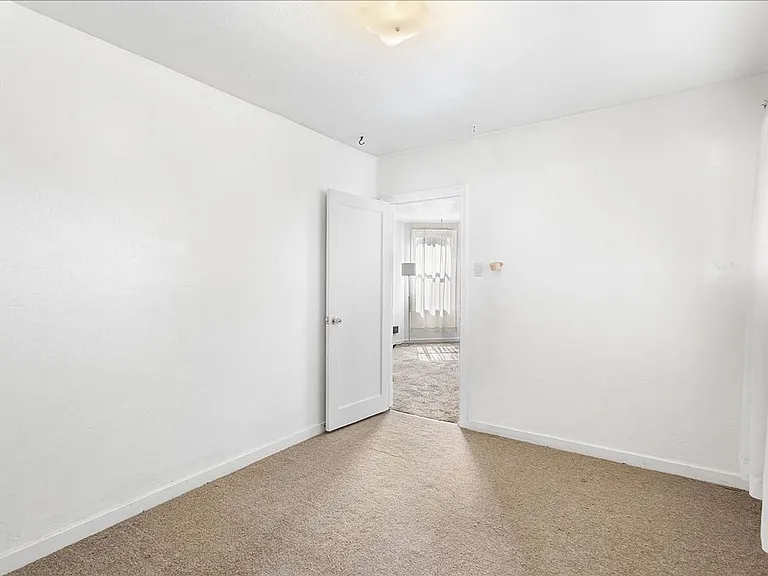 3249 Encinal Ave #B — Photo 8