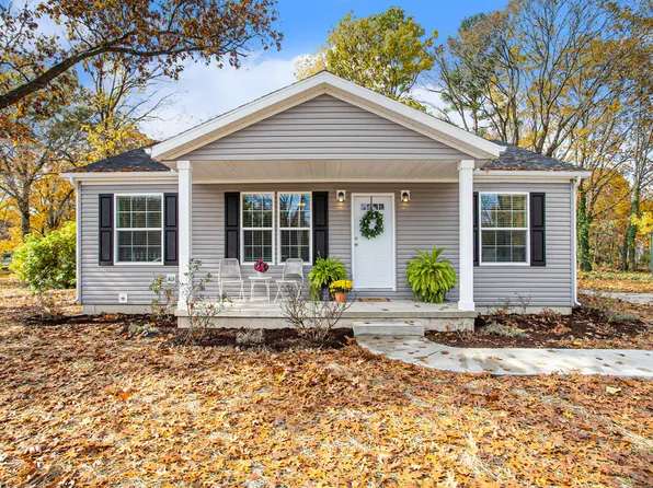 204 Andrew St, Dowagiac, MI 49047
