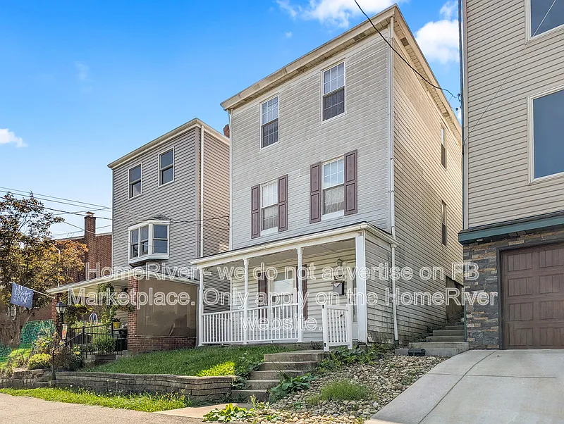 3 bed, 2.0 bath, 1188 sqft, $1,735 — Photo 2