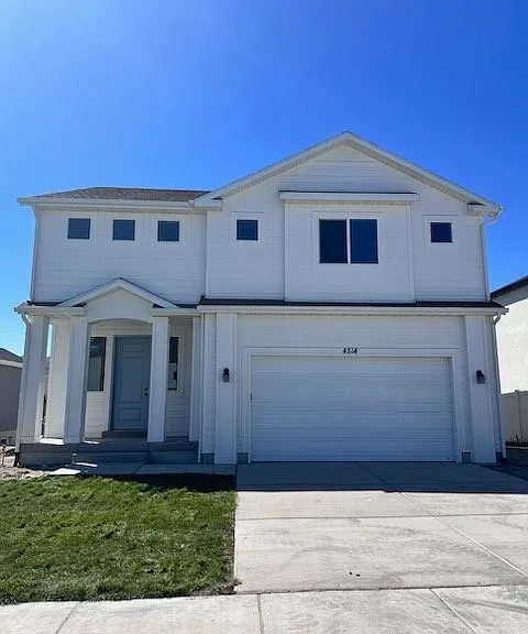 4514 E Silver Moon Dr — Photo 1