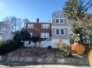 62 Algonquin Rd #B2T, Chestnut Hill, MA 02467