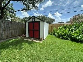 4319 Benning Dr — Photo 24