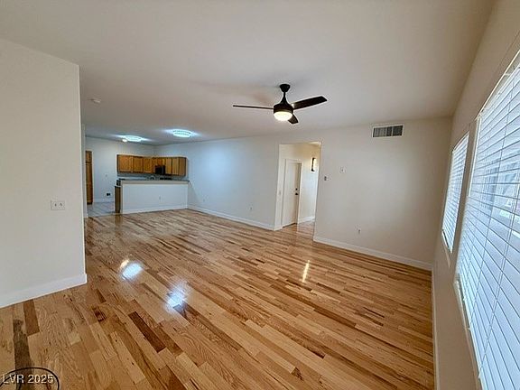 3rd image of 2001 Jasper Bluff St Unit 102