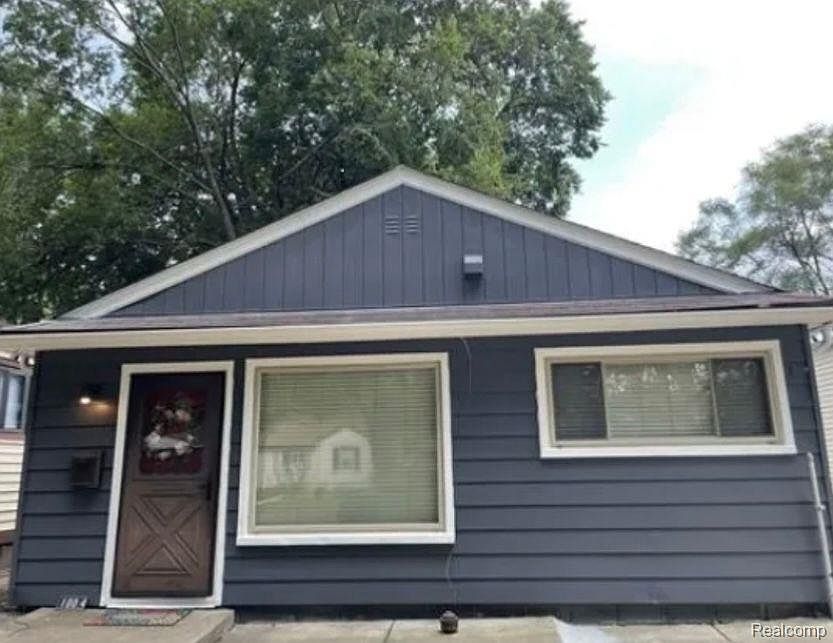 1st image of 1004 E Evelyn Ave
